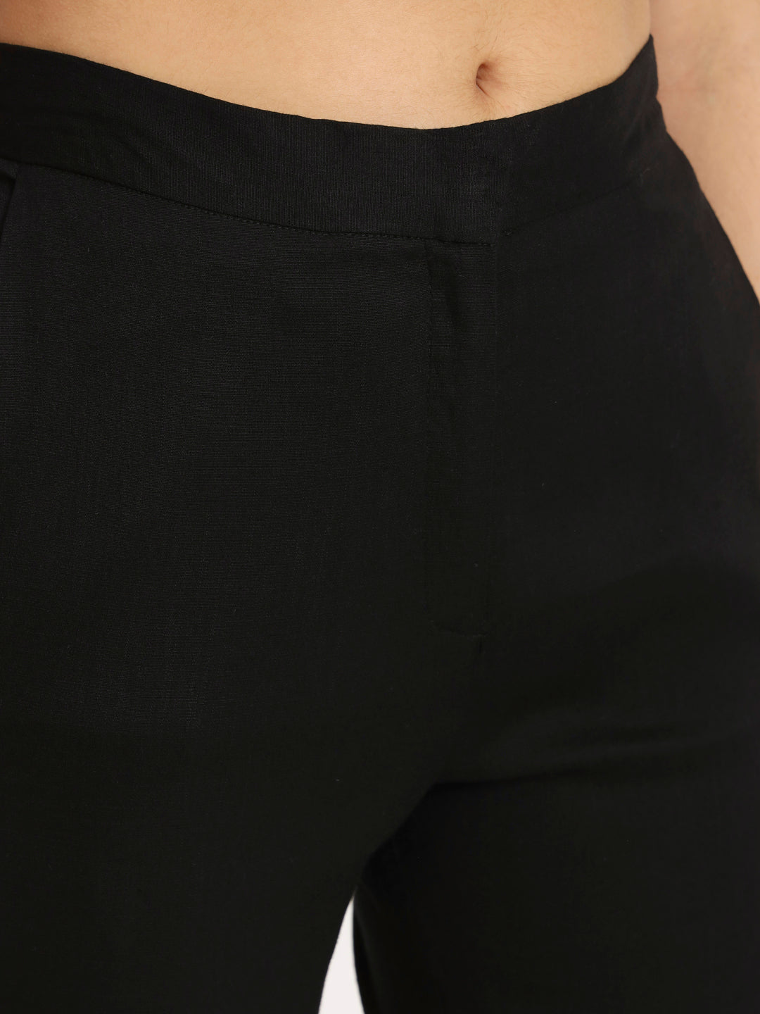 Black Colour Lycra Pants